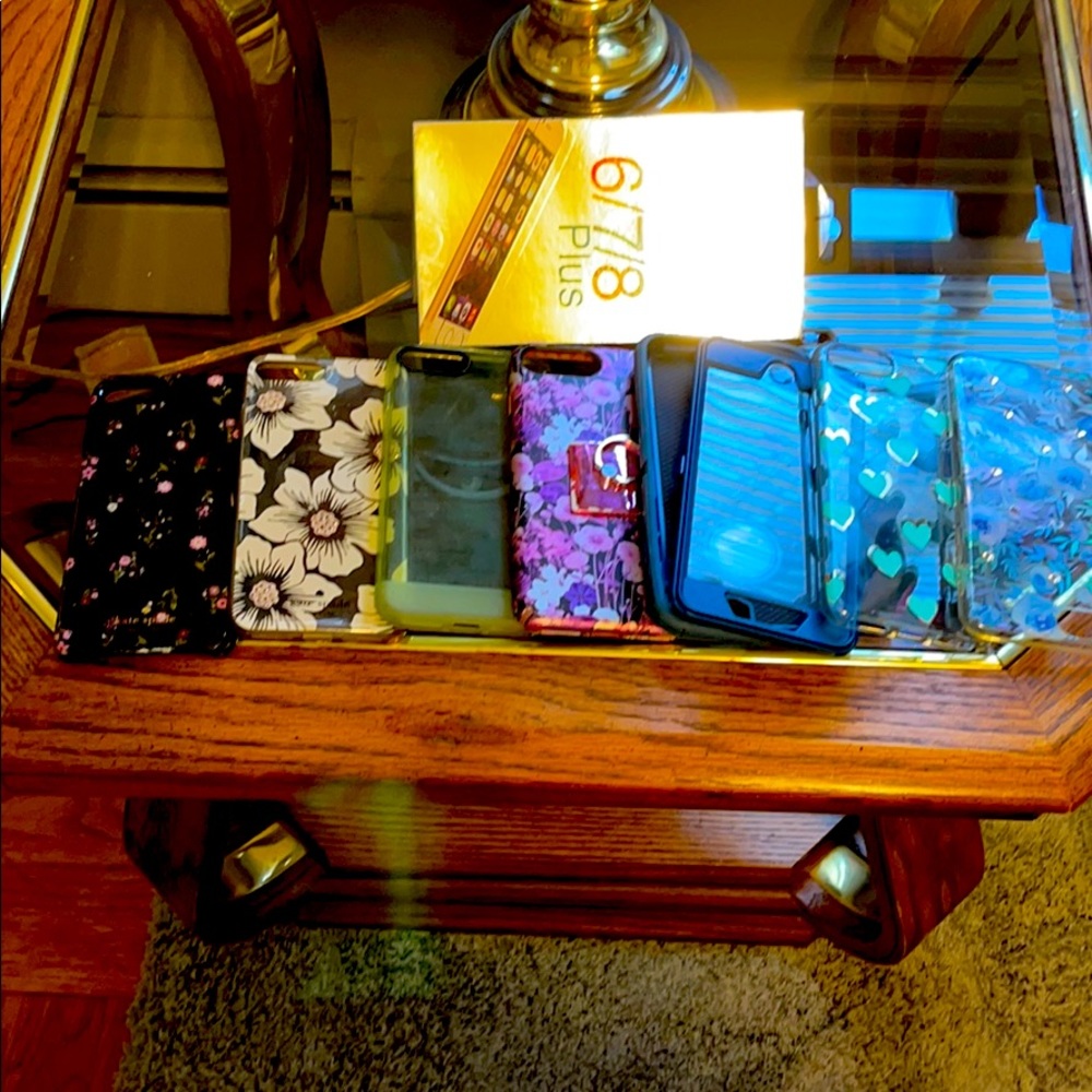 WHAT A DEAL!!! I Phone 7+ / 8+ case. Total of 7